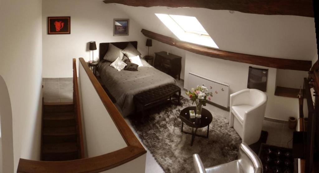 Le Petit Domaine De Bois Avril Étais-la-Sauvin Quarto foto